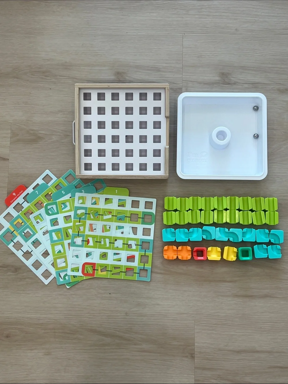 LOVEVERY Path Builder Marble Maze from the Persister Play Kit